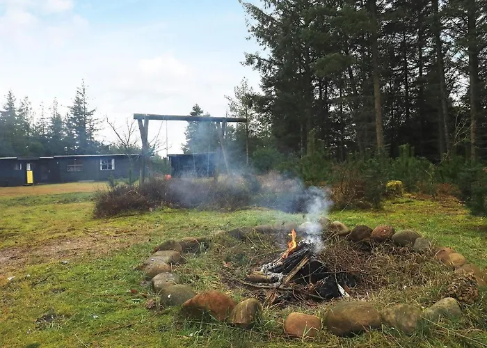 Charming Near - By Traum Fjerritslev